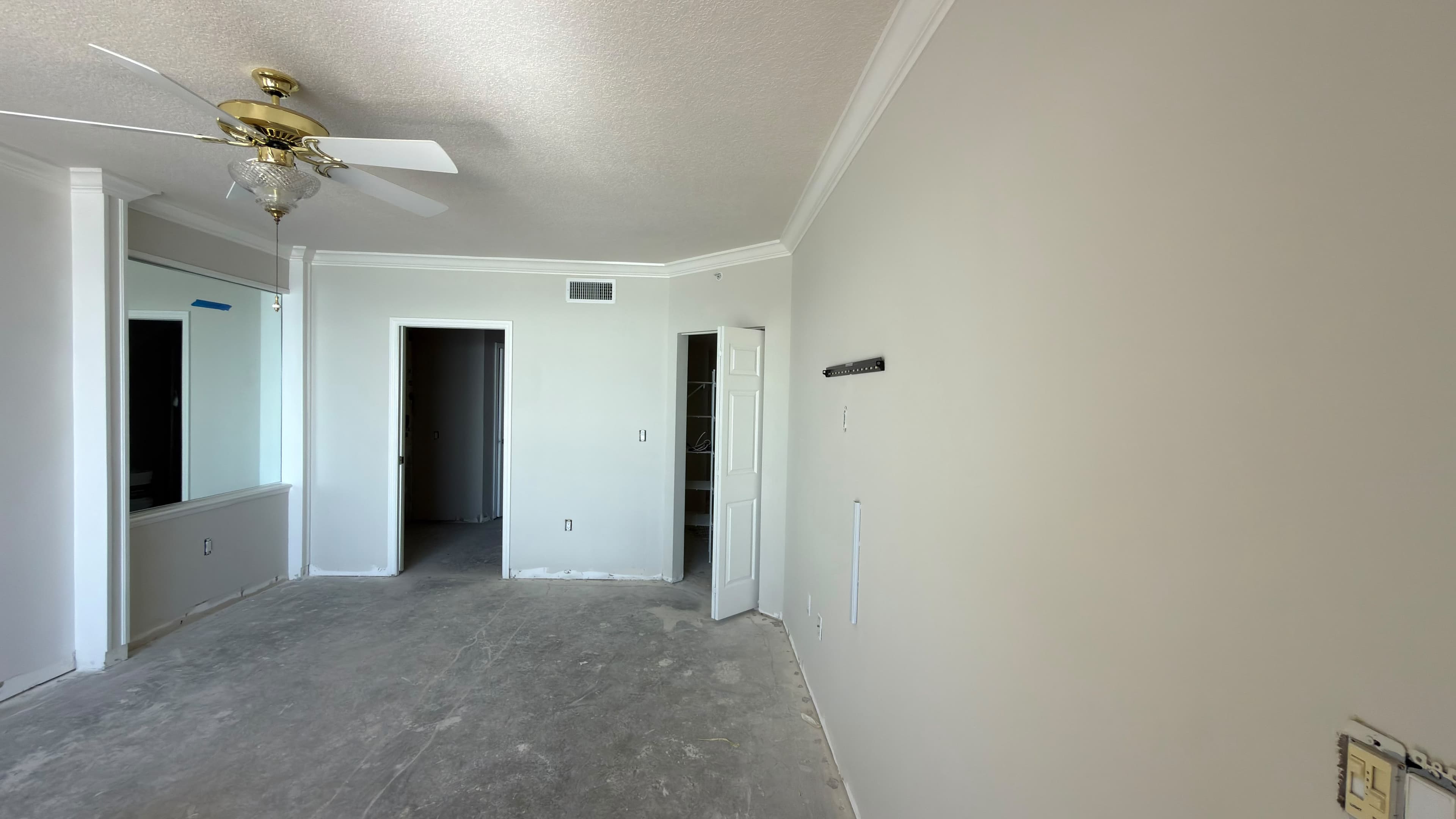Refresh Painting painters in Wesley Chapel, FL - photo 8